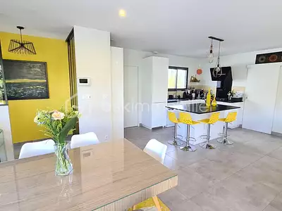 Maison, 120 m²