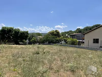 Terrain, 547 m²