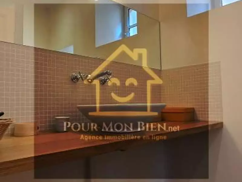 Maison, 345 m²