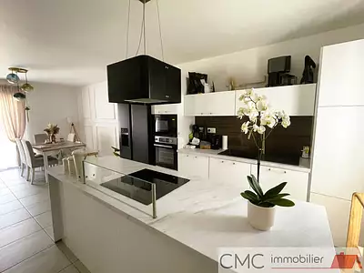 Maison, 83 m²