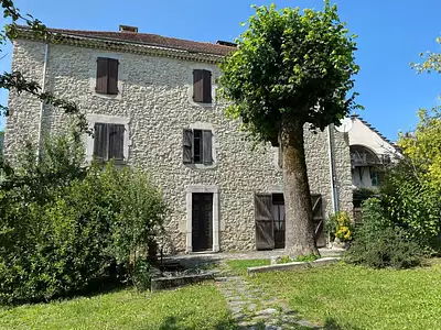 Maison, 454 m²