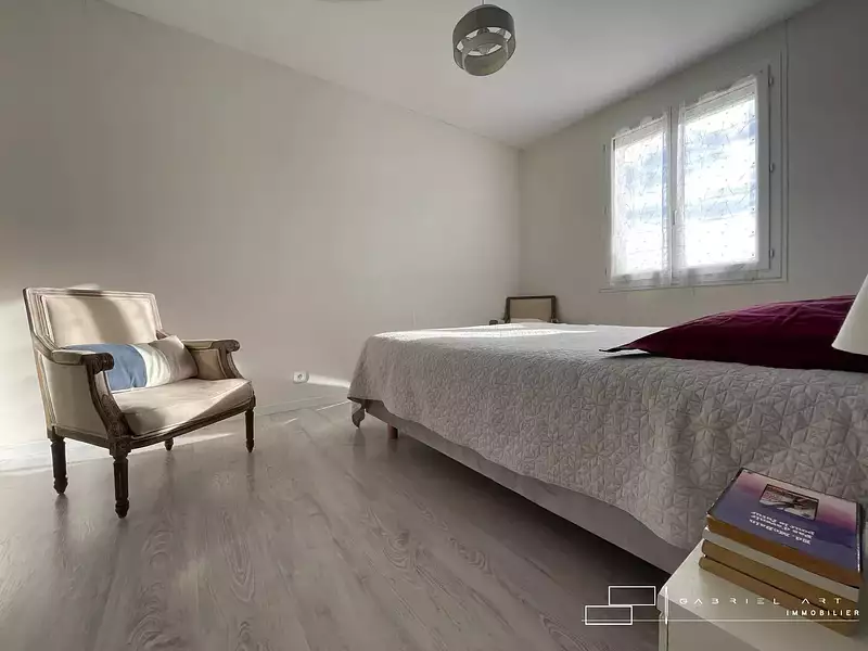 Maison, 185 m²