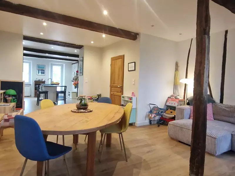 Maison, 230 m²