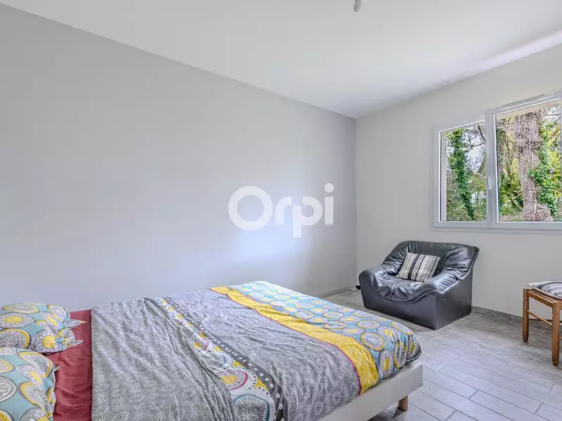 Maison, 200 m²