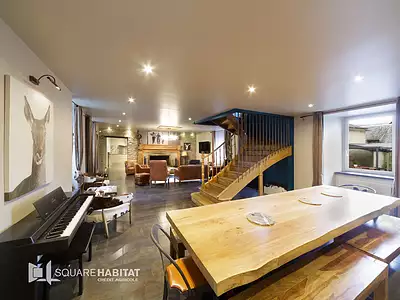 Maison, 374 m²
