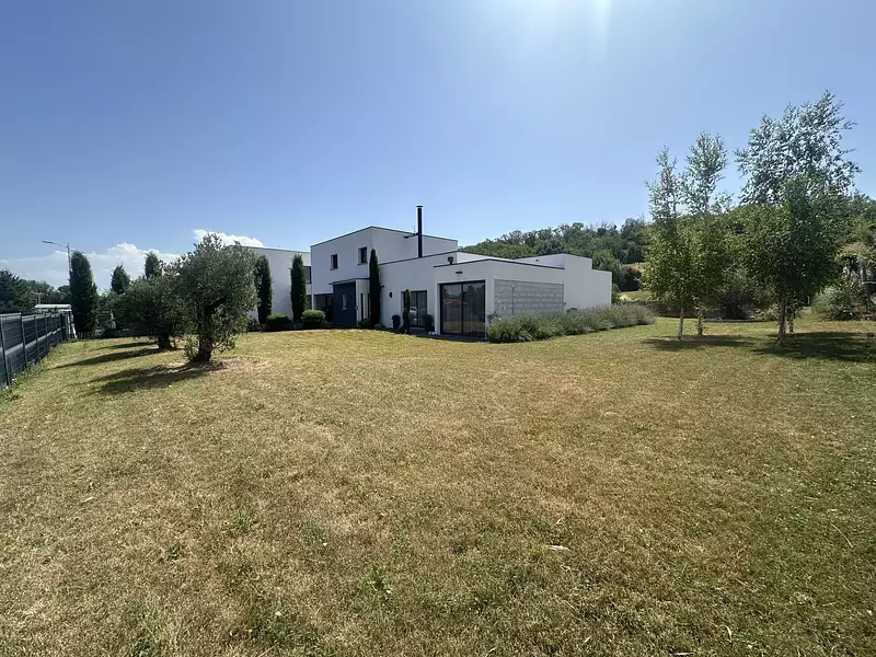 Maison, 206 m²