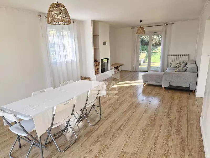 Maison, 219 m²