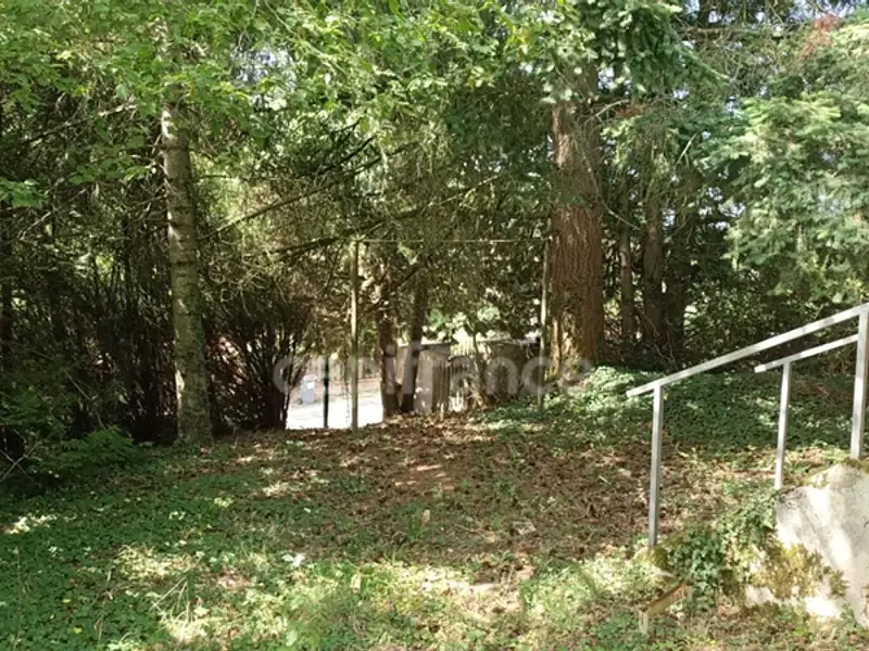 Terrain, 836 m²