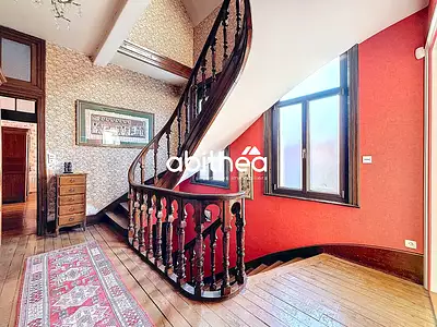 Maison, 370 m²