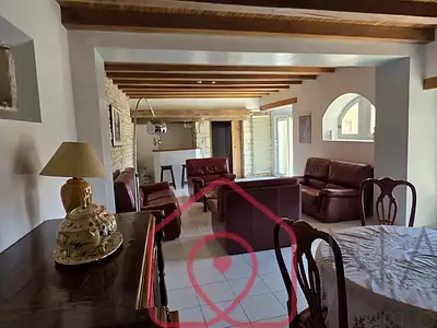 Maison, 169 m²