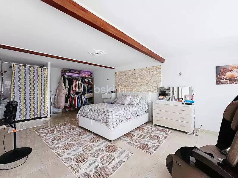 Maison, 280 m²