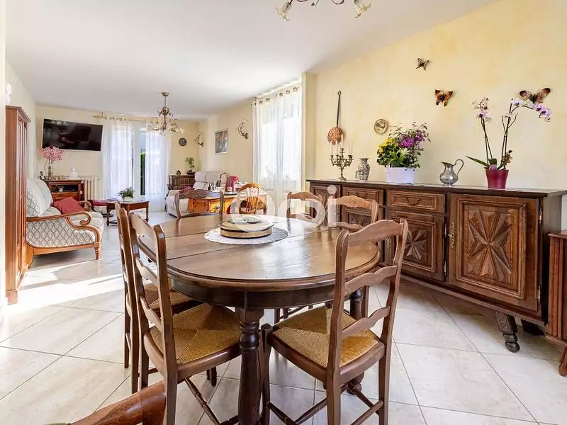 Maison, 122 m²
