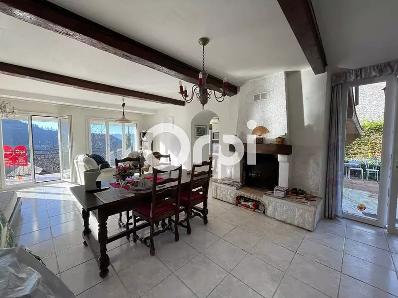 Maison, 92 m²