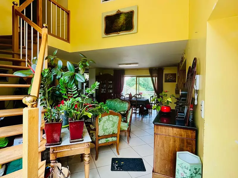 Maison, 345 m²