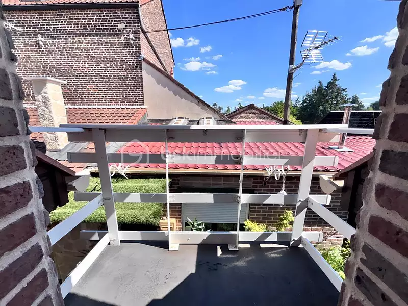 Immeuble, 329 m²