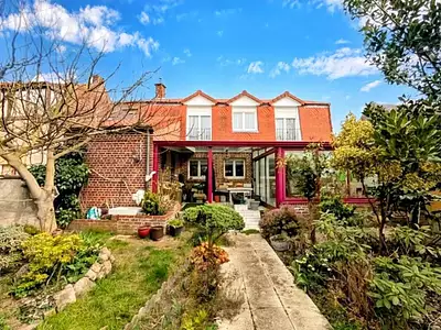 Maison, 199 m²