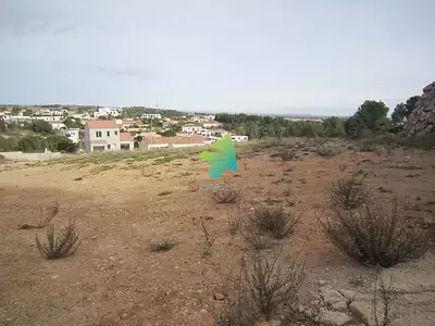 Terrain, 619 m²