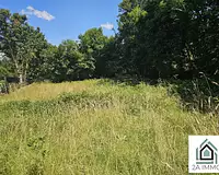 Terrain, 2 023 m²