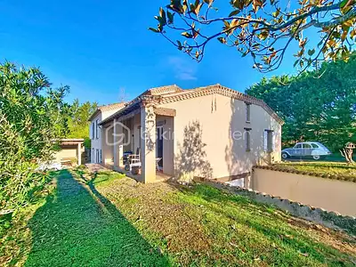 Maison, 205 m²