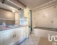 Maison, 215 m²