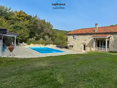 Maison, 315 m²
