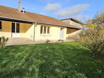 Maison, 240 m²
