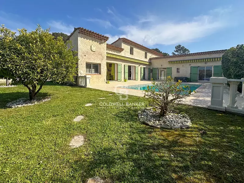Maison, 190,05 m²