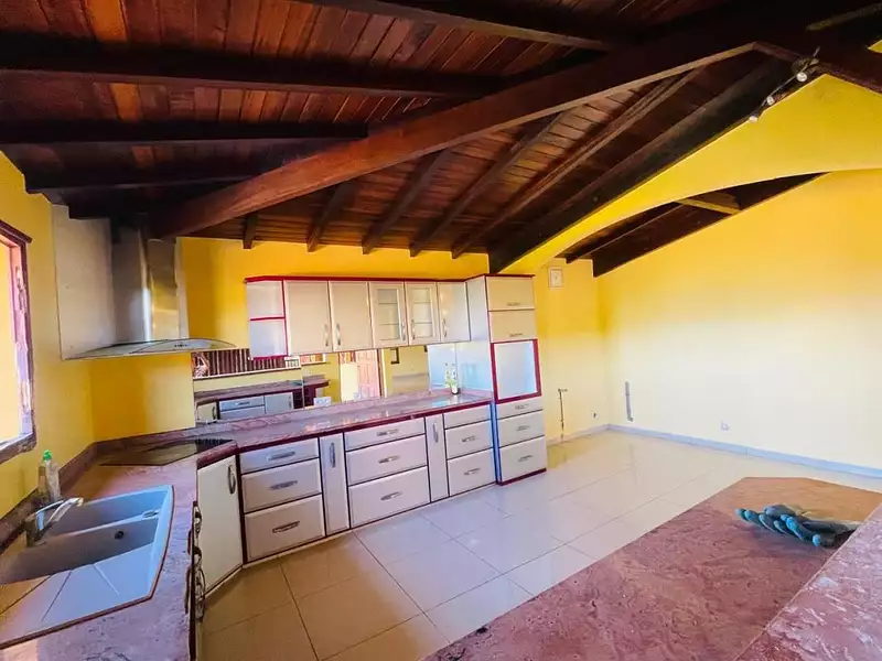 Maison, 183 m²