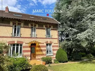 Maison, 240 m²