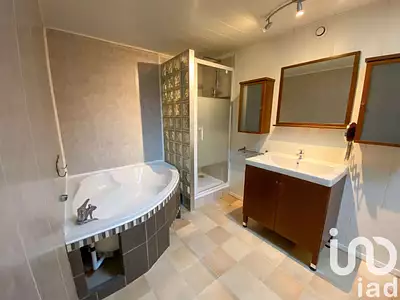 Maison, 99 m²