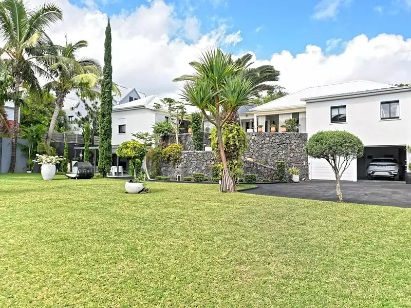 Maison, 360 m²