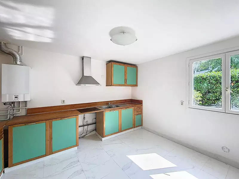 Maison, 185 m²