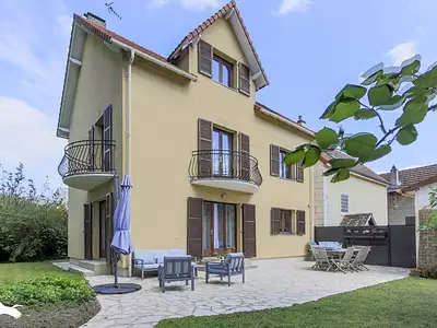 Maison, 168 m²