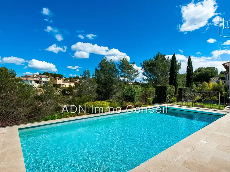 Maison, 162 m²