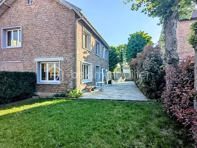 Maison, 145 m²