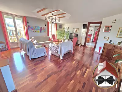 Appartement, 243 m²