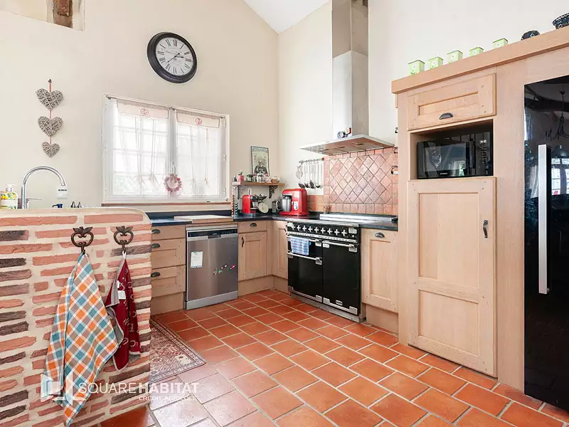 Maison, 232 m²