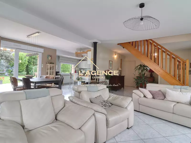 Maison, 150 m²