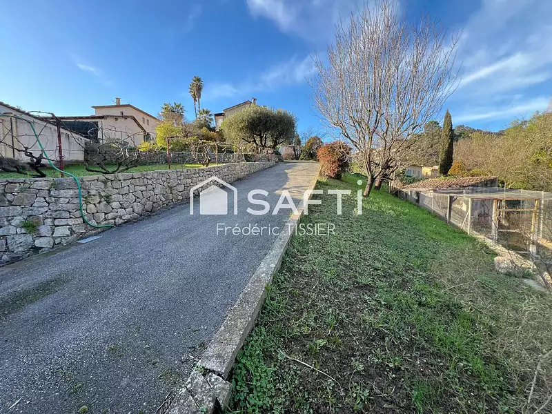 Terrain, 1 019 m²