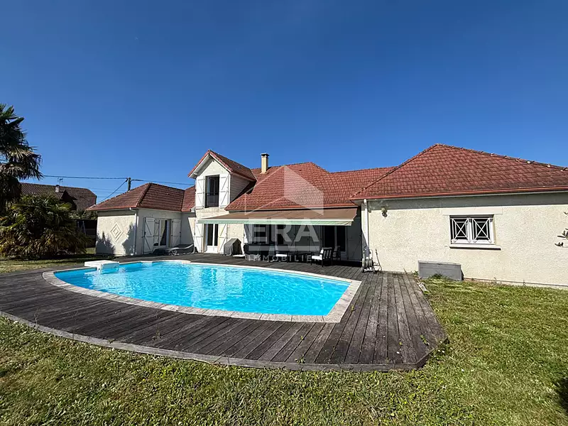 Maison, 157 m²