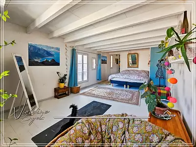 Maison, 197 m²