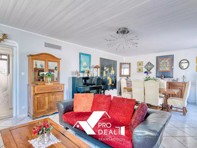 Maison, 185 m²