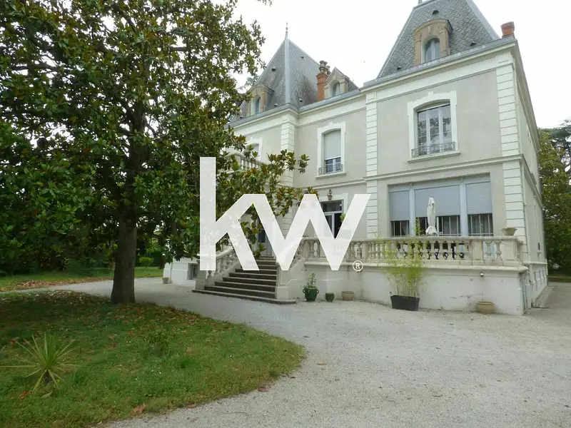 Maison, 342 m²