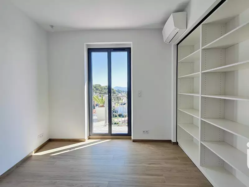 Maison, 175 m²