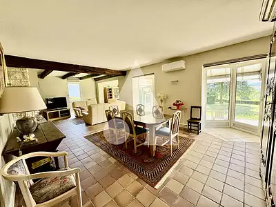 Maison, 213 m²
