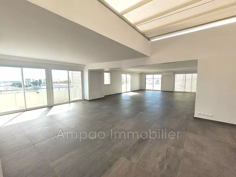 Appartement, 250 m²