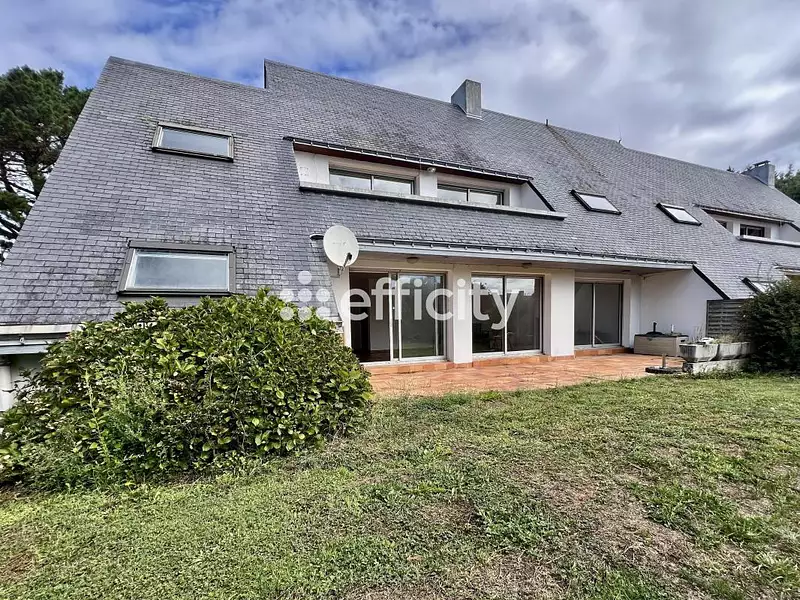 Maison, 830 m²