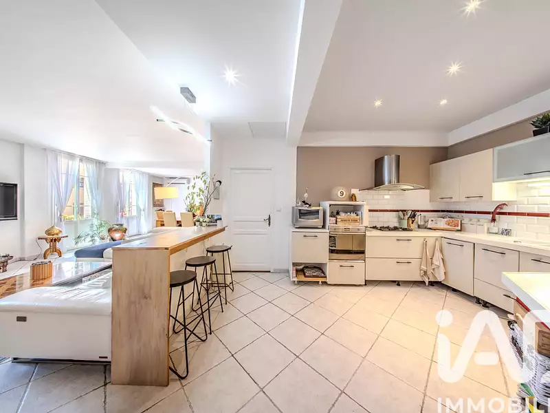 Appartement, 158 m²