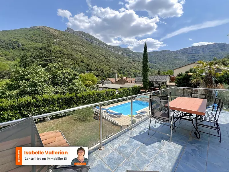 Maison, 163 m²