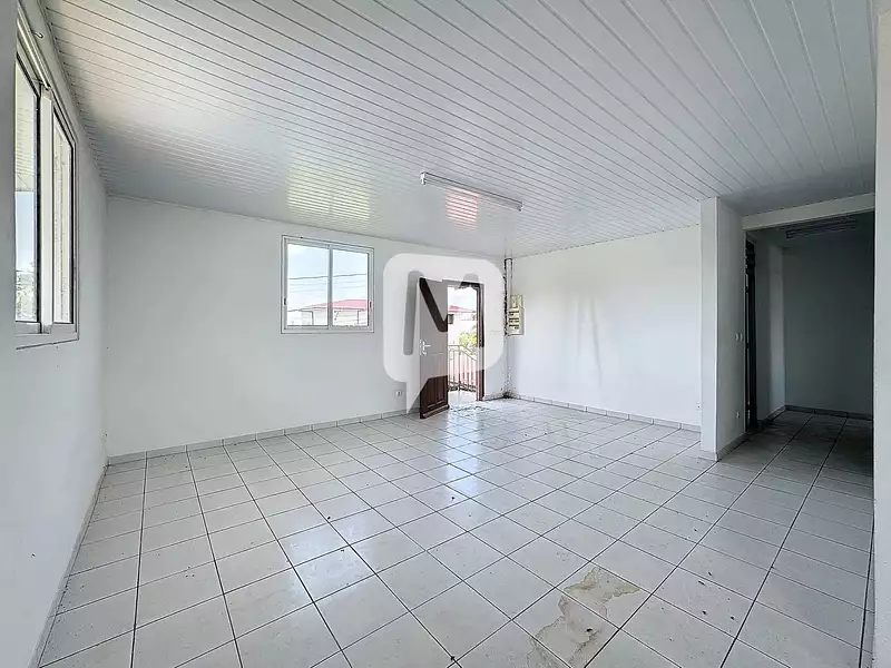 Immeuble, 181,97 m²